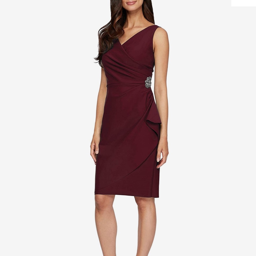 NWT Alex Evenings Slimming Short Ruched Dress with Ruffle, Size 8 Wine Dress